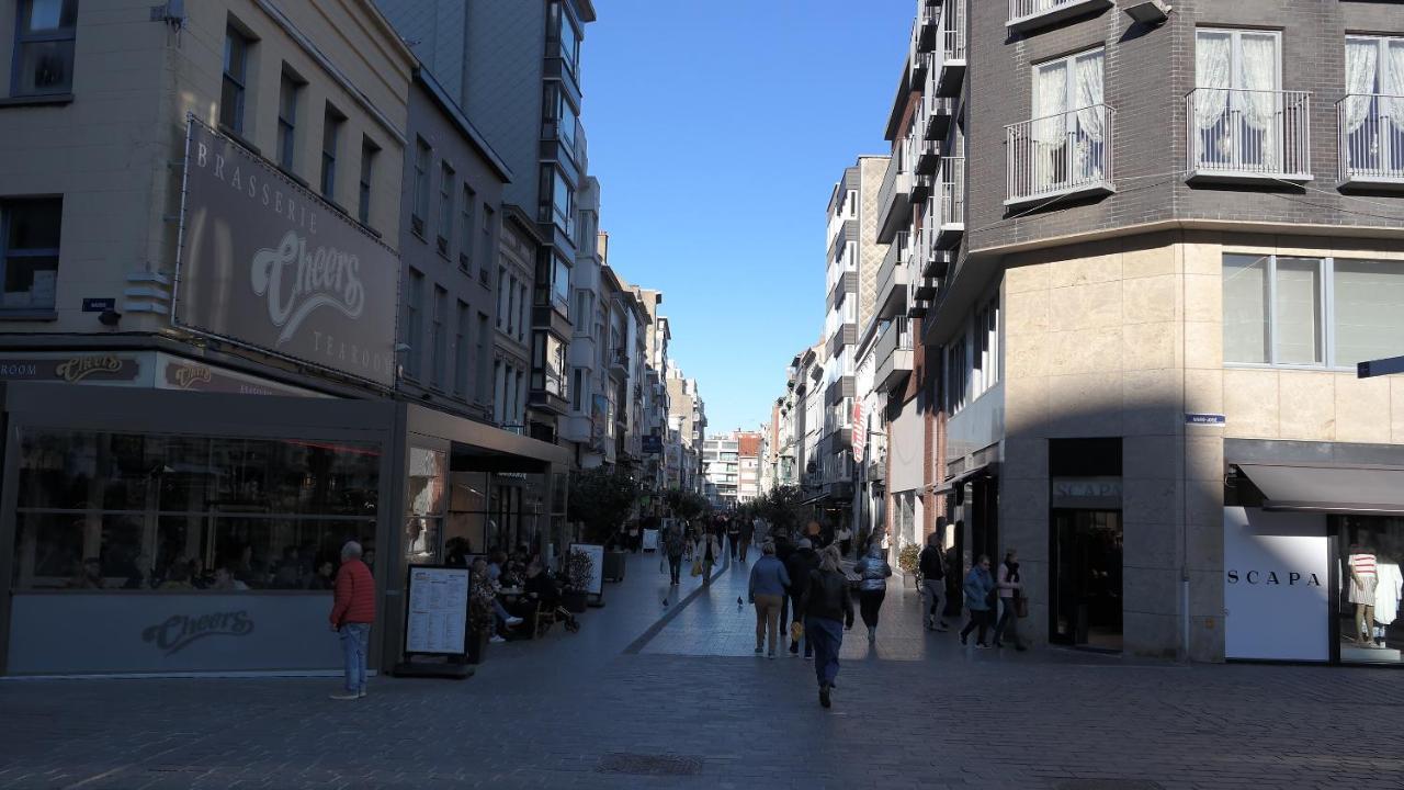 Appartement The Rooftop - A Trendy New With Airconditioning, Large Terrace & Free Parking Oostende